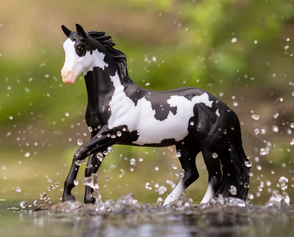 Black Frame Overo Stock Horse - Image 2